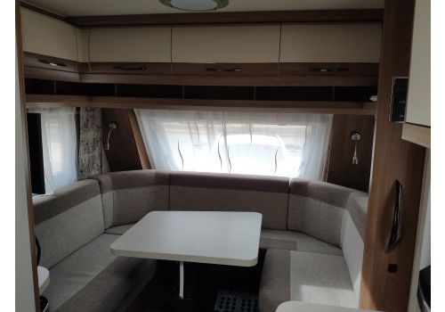 Caravan HOBBY 460 DL LUXE en Sale Occasion