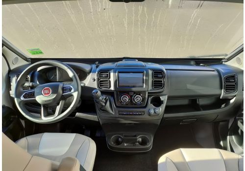 Camper Van RAPIDO V55 Modelo 2022 en Sale Occasion