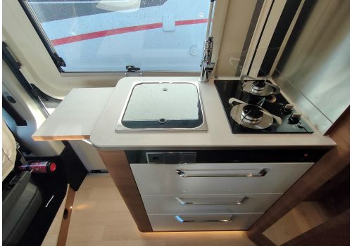 Camper Van RAPIDO V55 Modelo 2022 en Sale Occasion