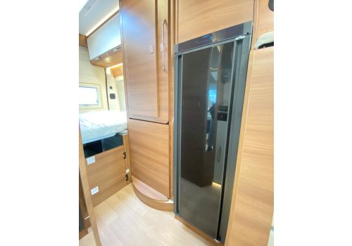 Camper Van RAPIDO V65 XL Modelo 2022 en Sale Occasion