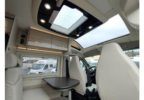 Camper Van DREAMER D55 Exclusive Fun en Sale Occasion