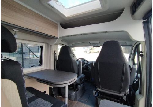 Camper Van SUNLIGHT Cliff 601 en Catalog