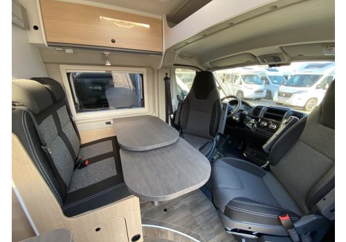 Camper Van SUNLIGHT Cliff 600 en Sale Occasion