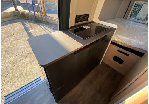 Camper Van SUNLIGHT Cliff 600 en Sale Occasion