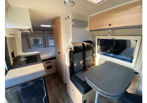 Camper Van SUNLIGHT Cliff 600 en Sale Occasion