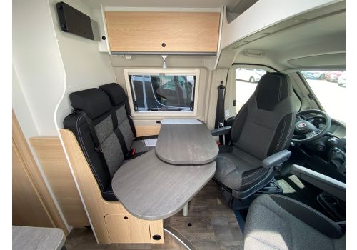 Camper Van SUNLIGHT Cliff 640 en Sale Occasion