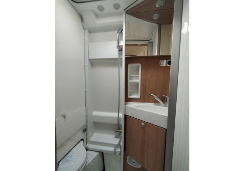 Camper Van MALIBU 640 LE RB Modelo 2021 en Sale Occasion