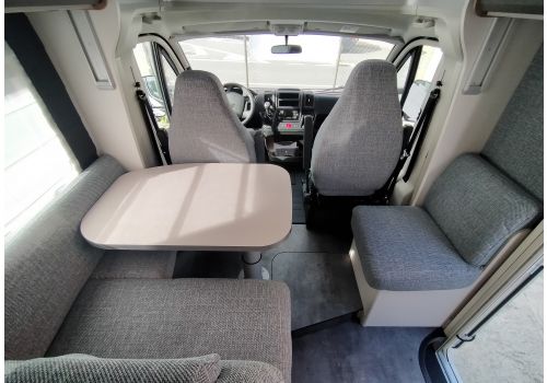 Low Profile Motorhome DETHLEFFS Trend 90 T7057 DBM Modelo 2022 en Sale Occasion