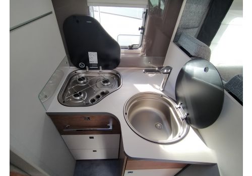 Low Profile Motorhome DETHLEFFS Trend 90 T7057 DBM Modelo 2022 en Sale Occasion