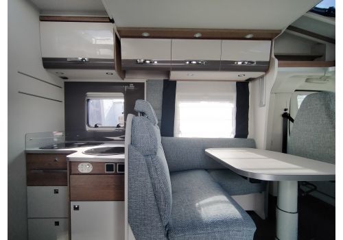 Low Profile Motorhome DETHLEFFS Trend 90 T7057 EB Modelo 2022 en Sale Occasion