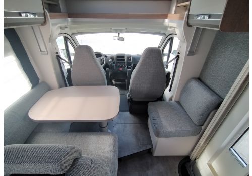 Low Profile Motorhome DETHLEFFS Trend 90 T7057 EB Modelo 2022 en Sale Occasion