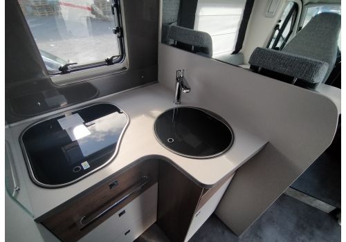 Low Profile Motorhome DETHLEFFS Trend 90 T7057 EB Modelo 2022 en Sale Occasion