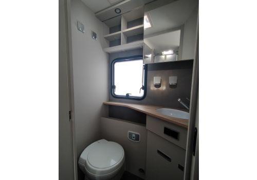 Low Profile Motorhome DETHLEFFS Trend 90 T7057 EB Modelo 2022 en Sale Occasion