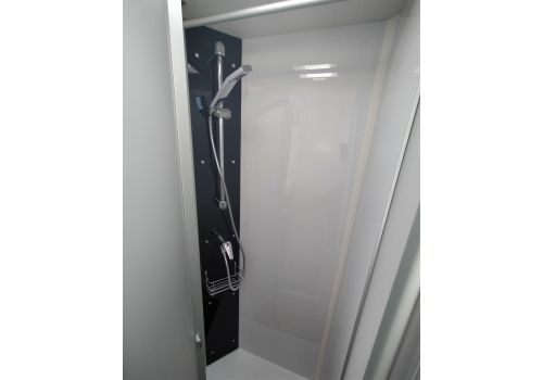 Low Profile Motorhome DETHLEFFS Trend 90 T7057 EB Modelo 2022 en Sale Occasion