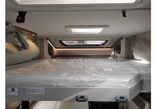 Low Profile Motorhome DETHLEFFS Trend T7057 EB Modelo 2022 en Sale Occasion