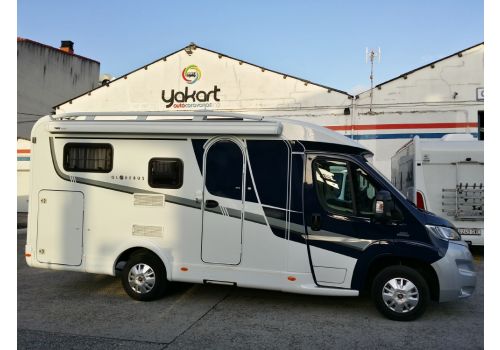 Low Profile Motorhome DETHLEFFS Globebus T-11 en Sale Occasion