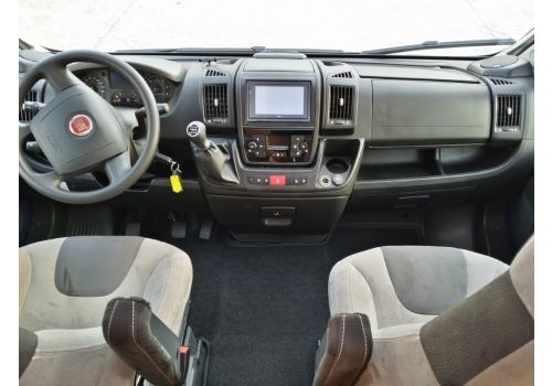 Low Profile Motorhome DETHLEFFS Globebus T-11 en Sale Occasion
