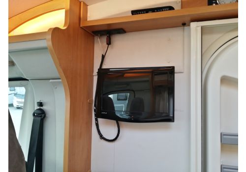 Low Profile Motorhome DETHLEFFS Globebus T-11 en Sale Occasion