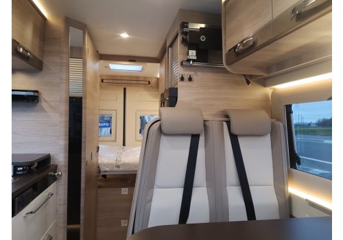 Camper Van RAPIDO V55 Modelo 2022 en Sale Occasion