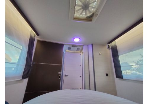 Low Profile Motorhome CHALLENGER Mageo Premium 348 en Sale Occasion