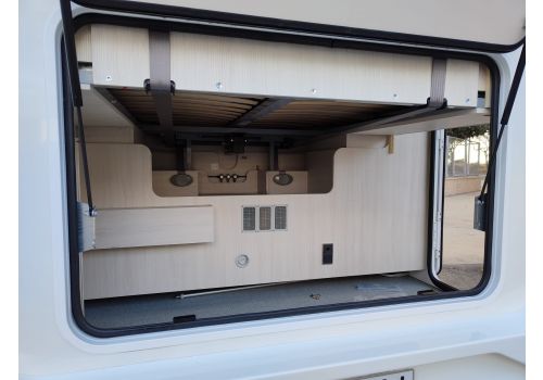 Low Profile Motorhome CHALLENGER Mageo Premium 348 en Sale Occasion