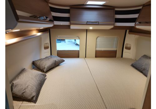 Camper Van MALIBU 600 DBK Family for 4 en Sale Occasion