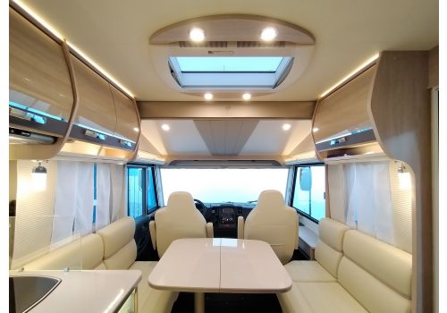 Integral Motorhome RAPIDO 896F en Sale Occasion