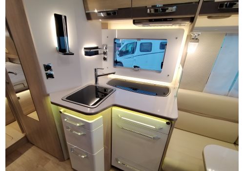 Integral Motorhome RAPIDO 896F en Sale Occasion