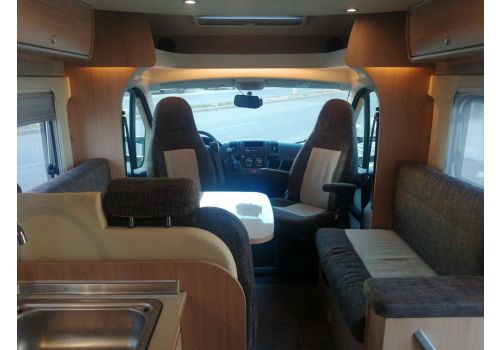 Low Profile Motorhome BURSTNER Ixeo T 720 en Sale Occasion