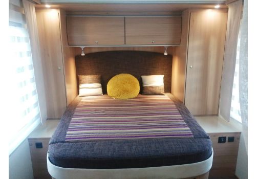 Low Profile Motorhome BURSTNER Ixeo T 720 en Sale Occasion