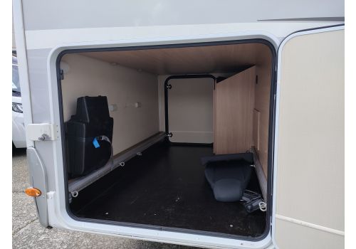 Low Profile Motorhome SUNLIGHT T69L en Sale Occasion