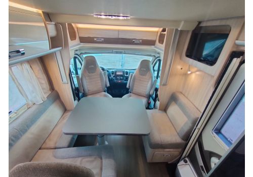 Low Profile Motorhome LAIKA Ecovip 390 en Sale Occasion