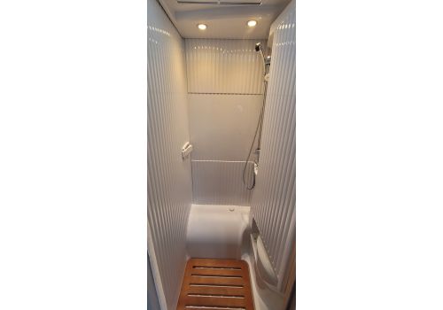 Low Profile Motorhome SUNLIGHT T 60 en Rent