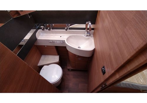 Integral Motorhome CARTHAGO Chic C-Line I 4.9 LE Modelo 2022 en Sale Occasion