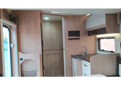 Low Profile Motorhome ITINEO PC640 Spirit Edition Modelo 2022 en Sale Occasion