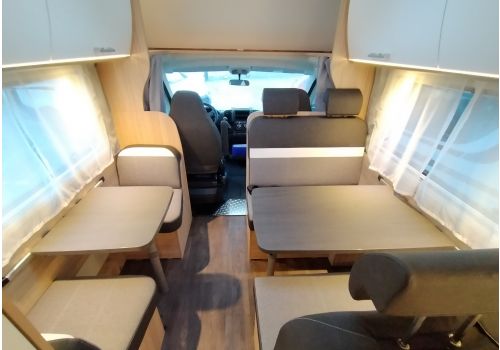 Capuchina Motorhome SUNLIGHT A72 en Sale Occasion