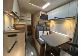 Low Profile Motorhome SUNLIGHT V66 in Rent