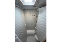 Low Profile Motorhome SUNLIGHT V66 in Rent