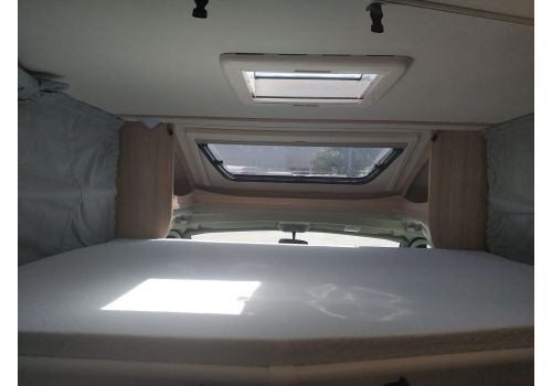 Low Profile Motorhome SUNLIGHT T 69 L en Sale Occasion