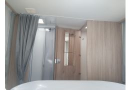 Low Profile Motorhome SUNLIGHT T 69 L en Sale Occasion