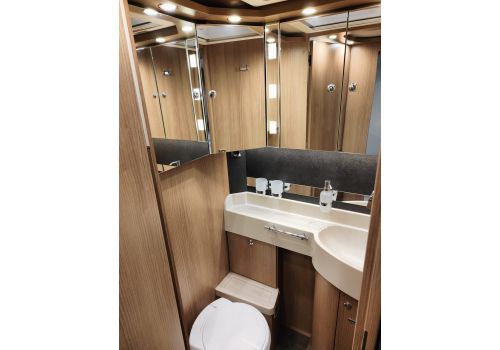 Integral Motorhome CARTHAGO C-Tourer I 150 QB en Sale Occasion
