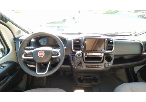 Camper Van MALIBU Van Two Rooms 640 LE K en Sale Occasion