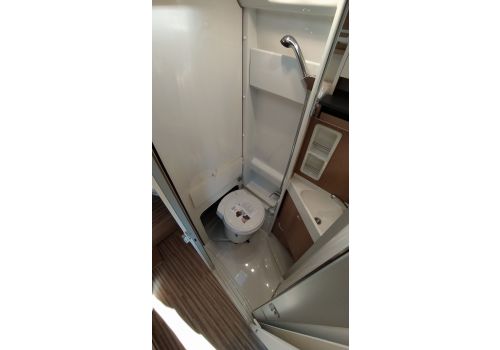 Camper Van MALIBU Van Two Rooms 640 LE K en Sale Occasion