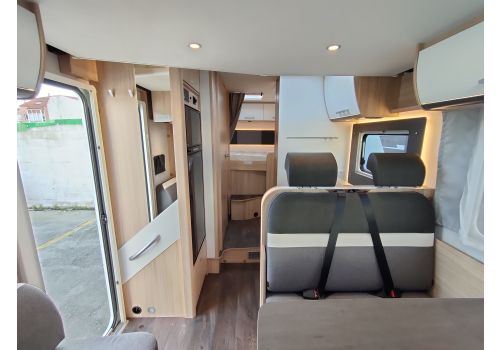 Low Profile Motorhome SUNLIGHT T65 en Sale Occasion