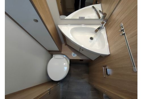 Low Profile Motorhome SUNLIGHT T65 en Sale Occasion
