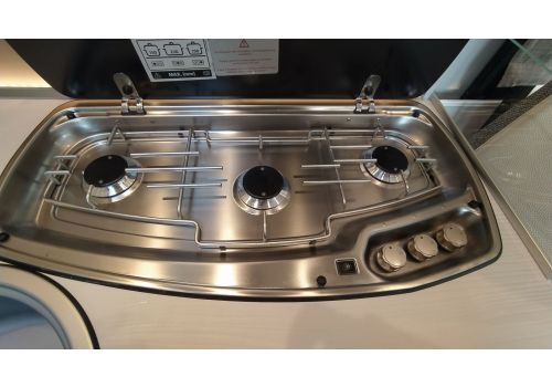 Low Profile Motorhome DETHLEFFS Trend T7057 EBL Modelo 2022 en Sale Occasion
