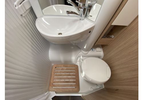 Capuchina Motorhome SUNLIGHT A72 en Sale Occasion