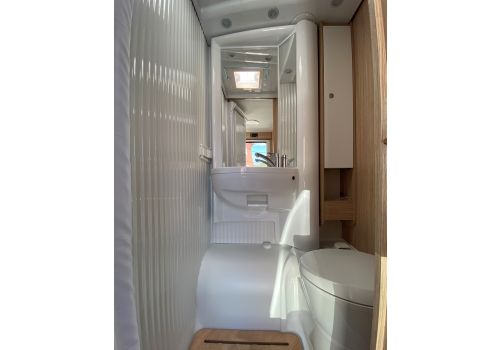 Capuchina Motorhome SUNLIGHT A72 en Sale Occasion