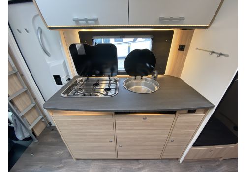 Capuchina Motorhome SUNLIGHT A70 en Sale Occasion