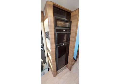 Integral Motorhome RAPIDO Distinction I 96 ALDE modelo 2022 en Sale Occasion